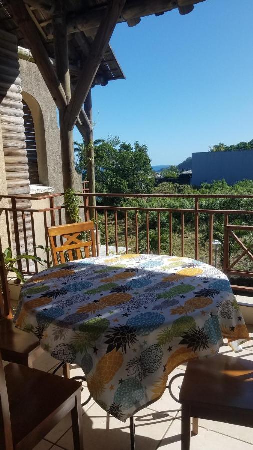 Les Chandels Appartement Avec Terrasse Vue Mer Manapany Les Bains 생조세프 외부 사진