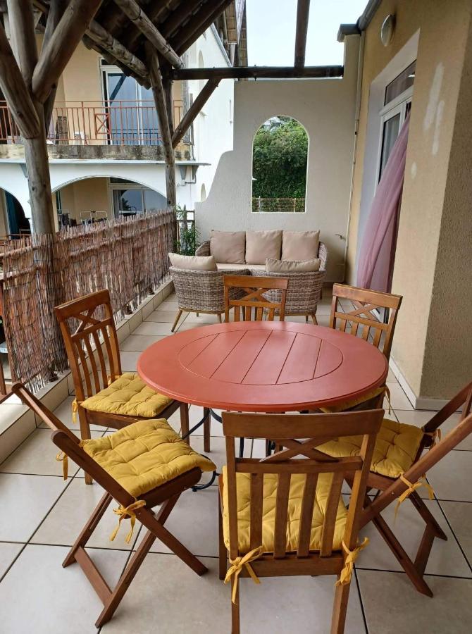 Les Chandels Appartement Avec Terrasse Vue Mer Manapany Les Bains 생조세프 외부 사진